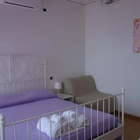 Oda ve Kahvaltı Verderosa